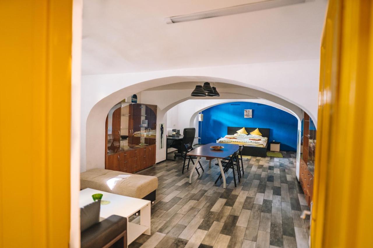 Hotel Design Loft Timisoara Esterno foto