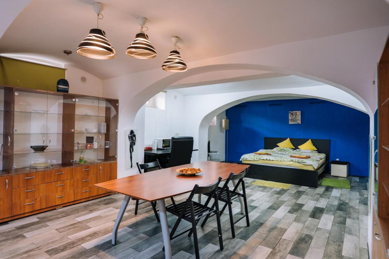 Hotel Design Loft Timisoara Esterno foto